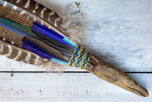 Laden Sie das Bild in den Galerie-Viewer, Räucherfächer Blauracke