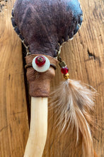 Laden Sie das Bild in den Galerie-Viewer, Rassel Spirits