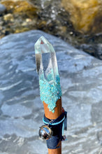 Laden Sie das Bild in den Galerie-Viewer, Spirit Stick Sleeping Beauty