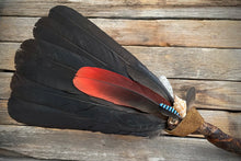 Laden Sie das Bild in den Galerie-Viewer, Räucherfächer Crow