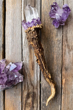 Laden Sie das Bild in den Galerie-Viewer, Spirit Stick magic