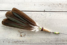 Laden Sie das Bild in den Galerie-Viewer, Räucherfächer Pfau