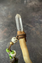Laden Sie das Bild in den Galerie-Viewer, Spirit Stick Wurzelkraft