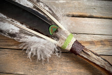 Laden Sie das Bild in den Galerie-Viewer, Räucherfächer Schwarz & Weiss