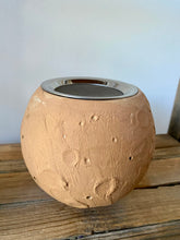 Laden Sie das Bild in den Galerie-Viewer, Räucherstövchen/Duftlampe "Mond"