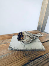 Laden Sie das Bild in den Galerie-Viewer, Räucherplatte klein „Argo Wohnheim“