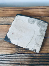 Laden Sie das Bild in den Galerie-Viewer, Räucherplatte „Argo Wohnheim“